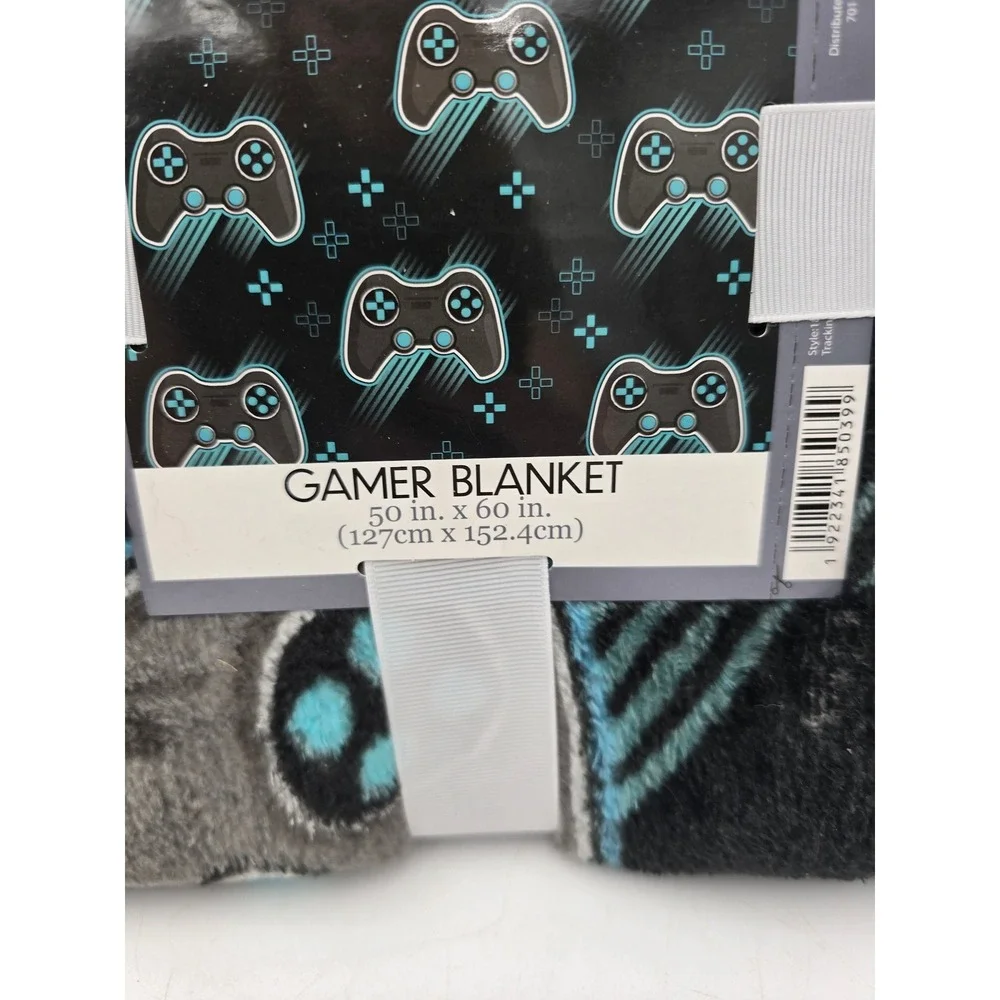 Gamer Blanket Video Game Controller soft‎ Plush Throw Black Teal 50x60